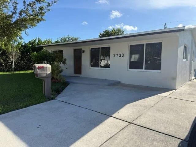 2733 NE 6th Avenue Wilton Manors, FL 33334