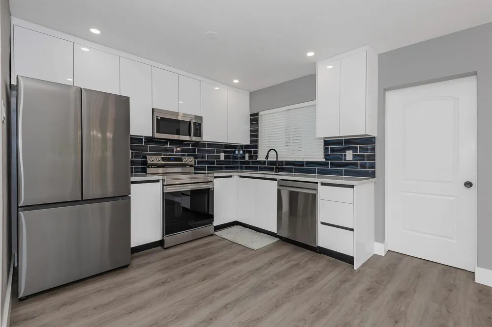 2733 NE 6th Avenue Wilton Manors, FL 33334