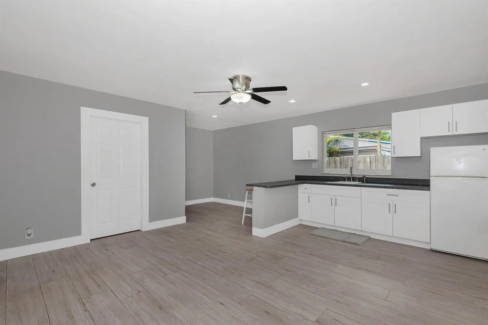 2733 NE 6th Avenue Wilton Manors, FL 33334