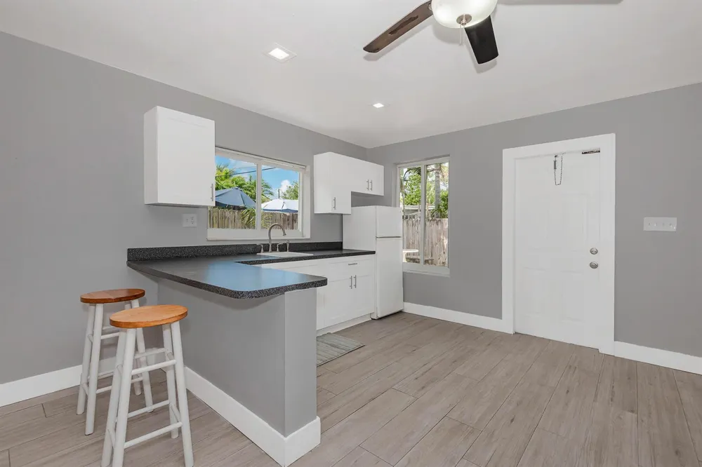 2733 NE 6th Avenue Wilton Manors, FL 33334