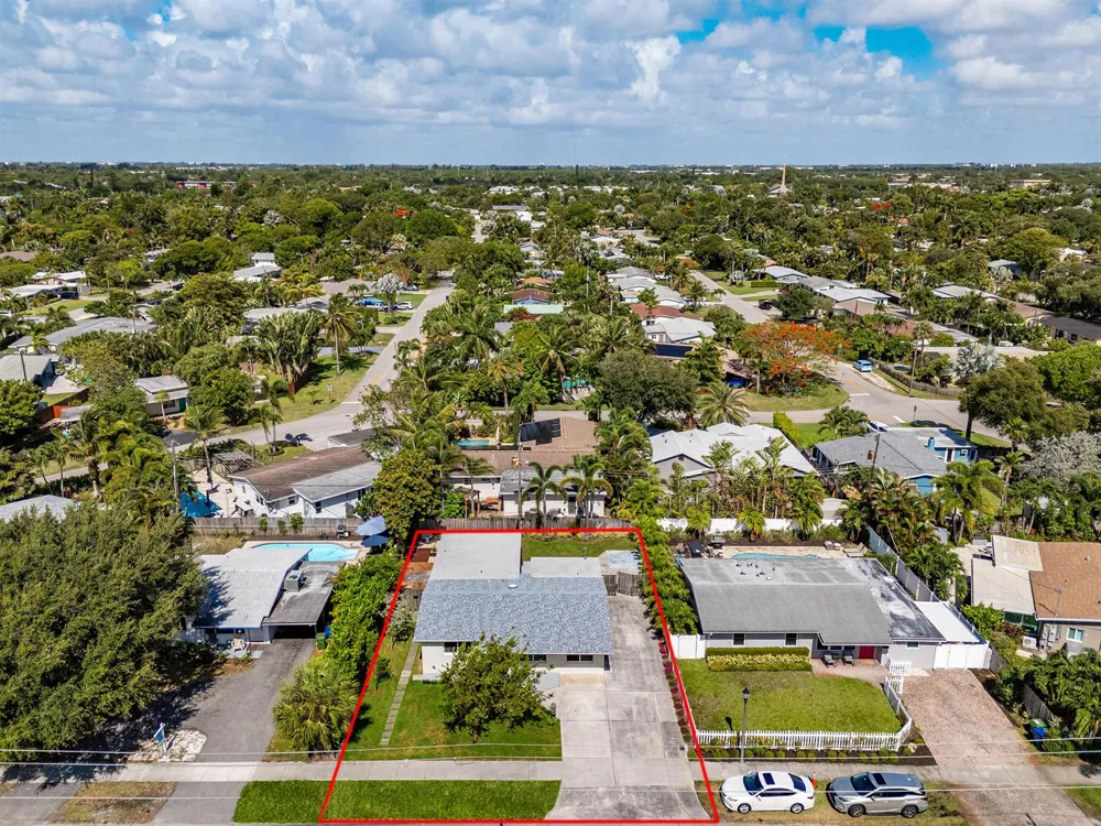 2733 NE 6th Avenue Wilton Manors, FL 33334