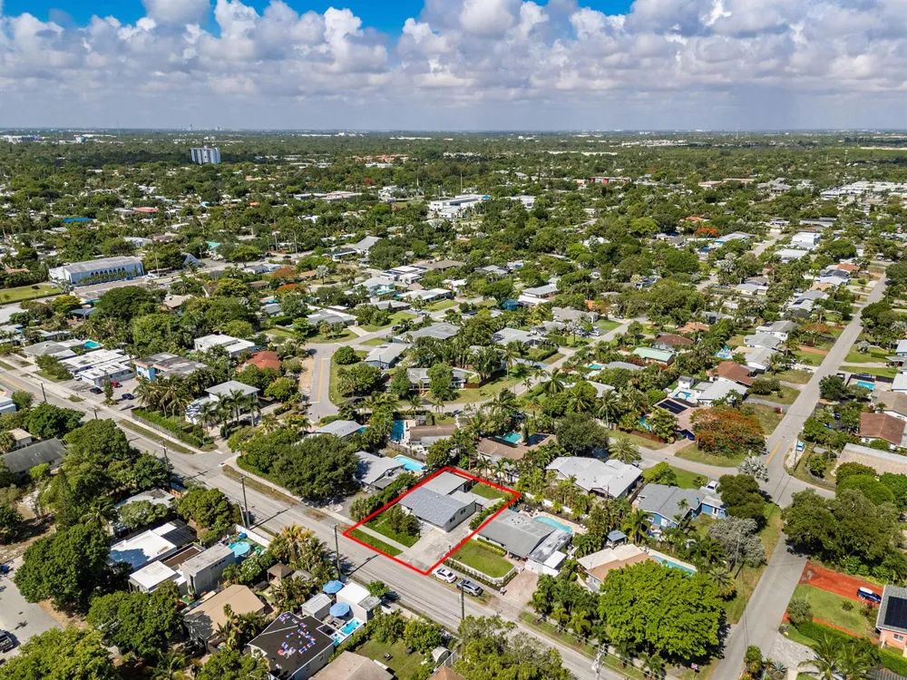 2733 NE 6th Avenue Wilton Manors, FL 33334