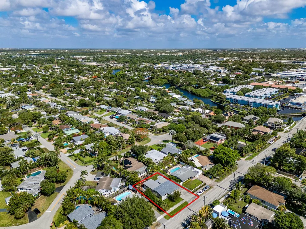 2733 NE 6th Avenue Wilton Manors, FL 33334