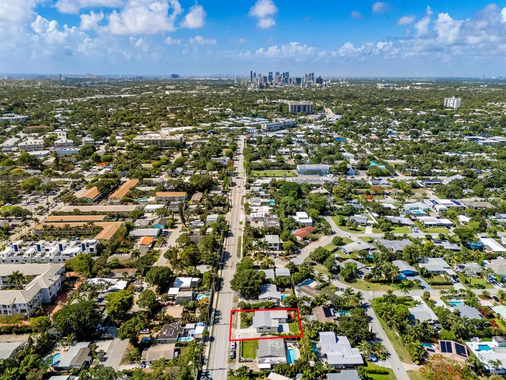 2733 NE 6th Avenue Wilton Manors, FL 33334