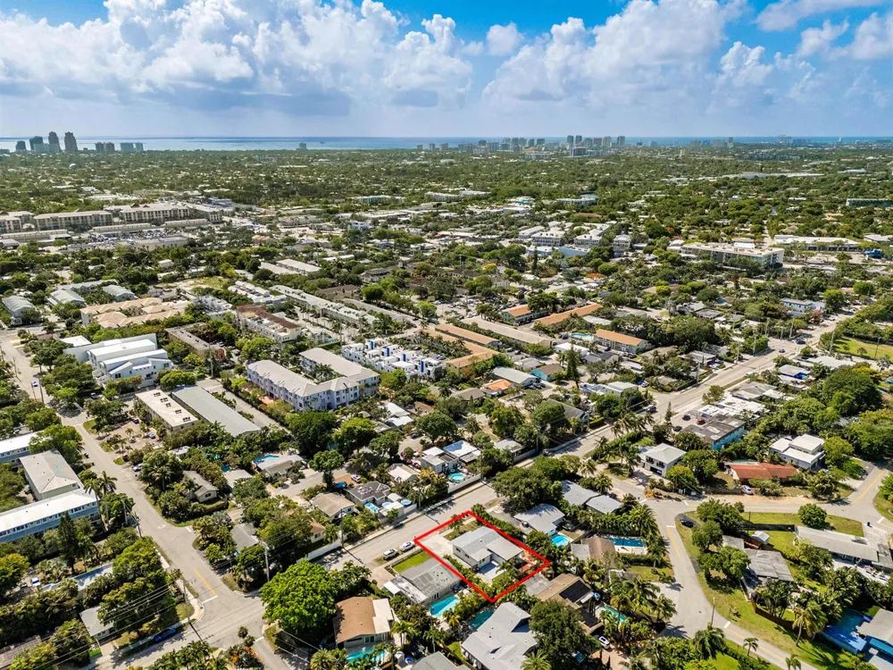2733 NE 6th Avenue Wilton Manors, FL 33334