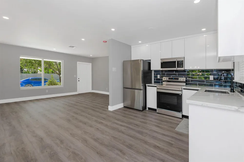 2733 NE 6th Avenue Wilton Manors, FL 33334