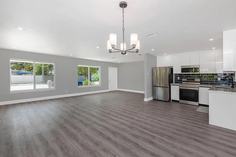 2733 NE 6th Avenue Wilton Manors, FL 33334