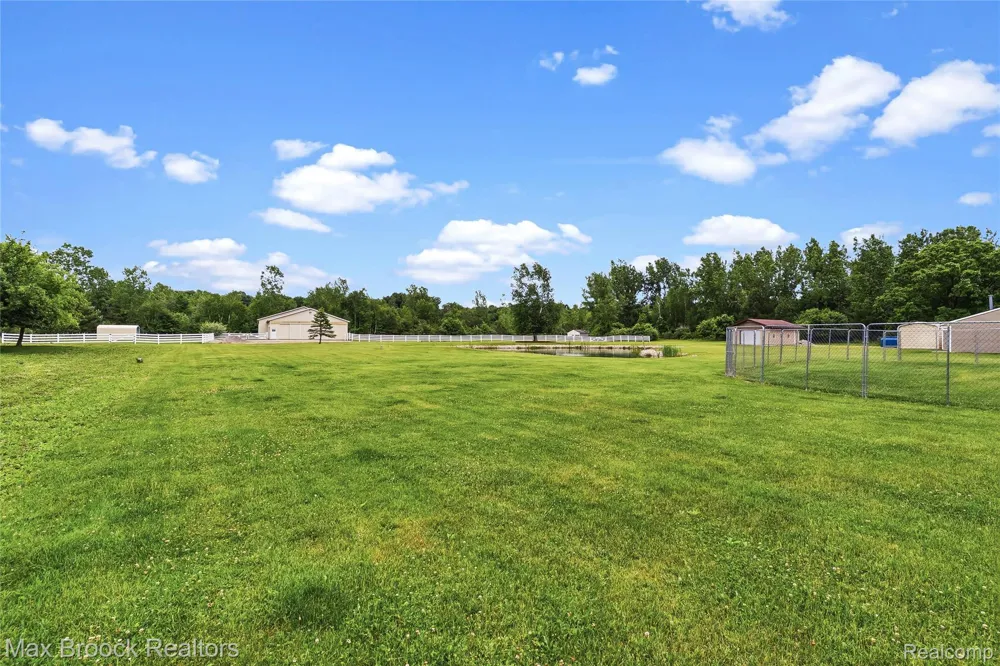 2566 5 Mile Road Lincoln Township, MI 48642