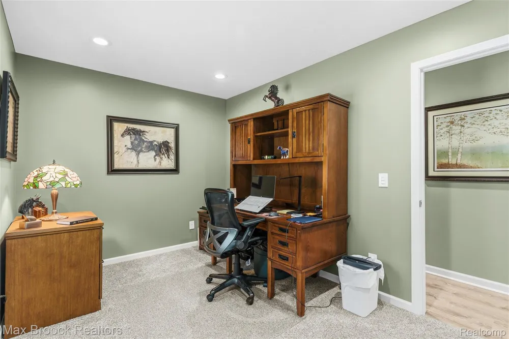 2566 5 Mile Road Lincoln Township, MI 48642
