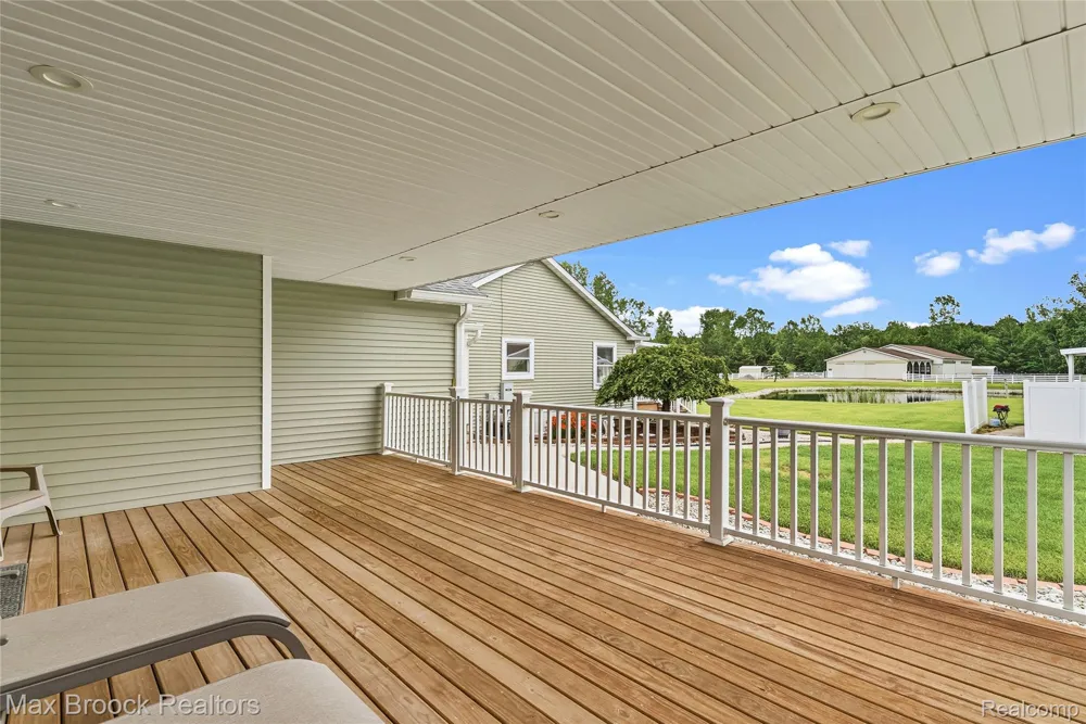 2566 5 Mile Road Lincoln Township, MI 48642