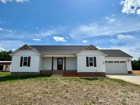295 Northbrook III School Road