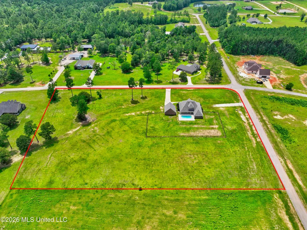 74 The Hills Drive Carriere, MS 39426