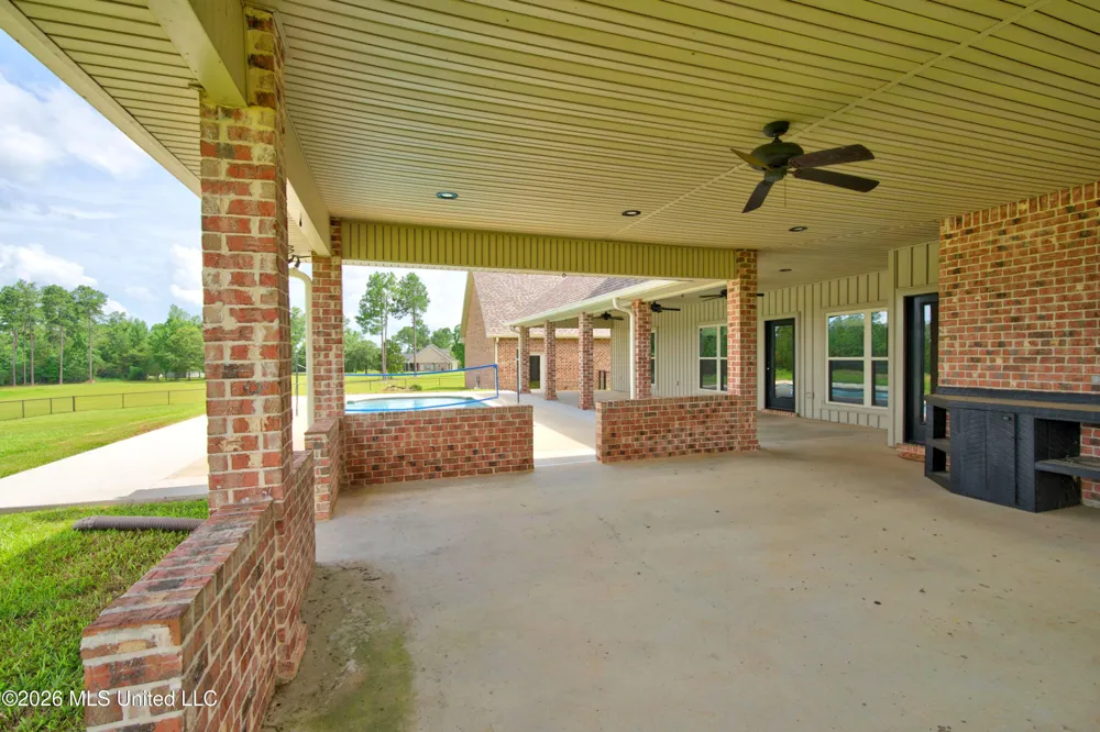 74 The Hills Drive Carriere, MS 39426