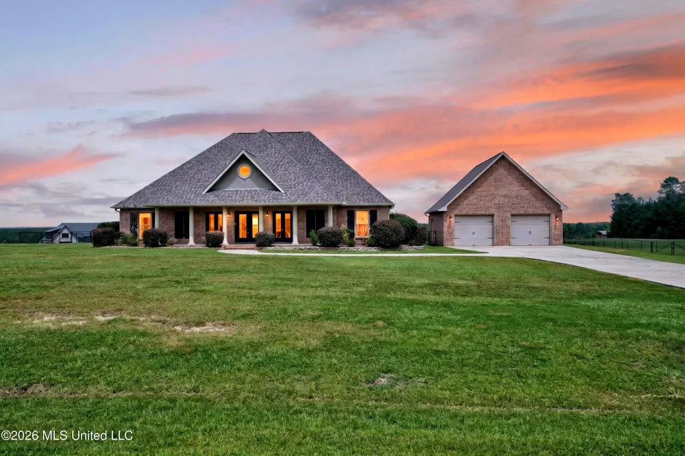74 The Hills Drive Carriere, MS 39426