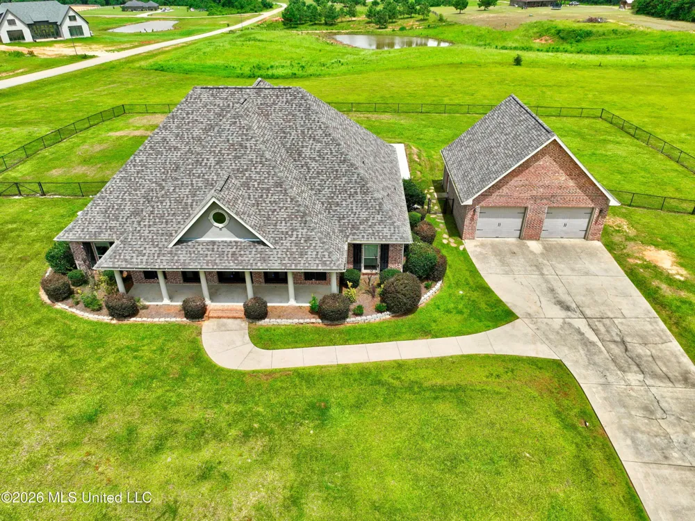 74 The Hills Drive Carriere, MS 39426