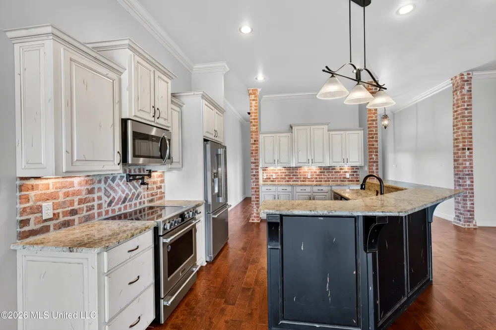 74 The Hills Drive Carriere, MS 39426