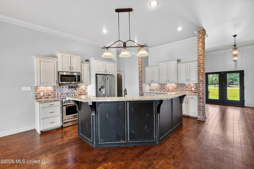 74 The Hills Drive Carriere, MS 39426