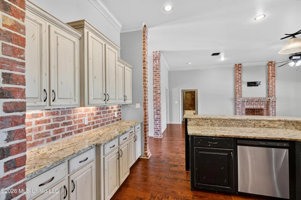 74 The Hills Drive Carriere, MS 39426