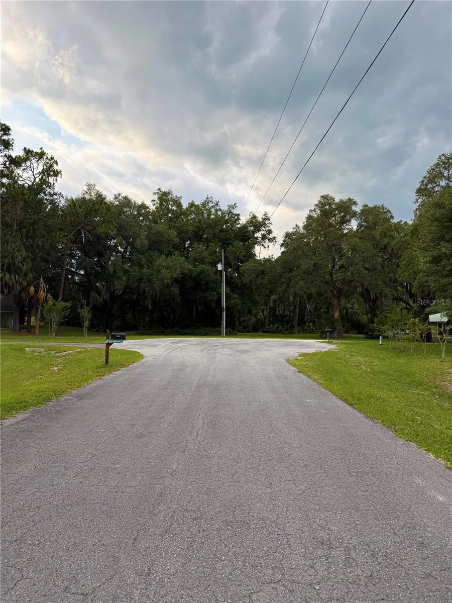 000 NW 68 TERRACE Chiefland, FL 32626