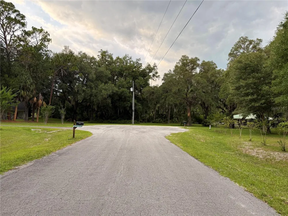 000 NW 68 TERRACE Chiefland, FL 32626