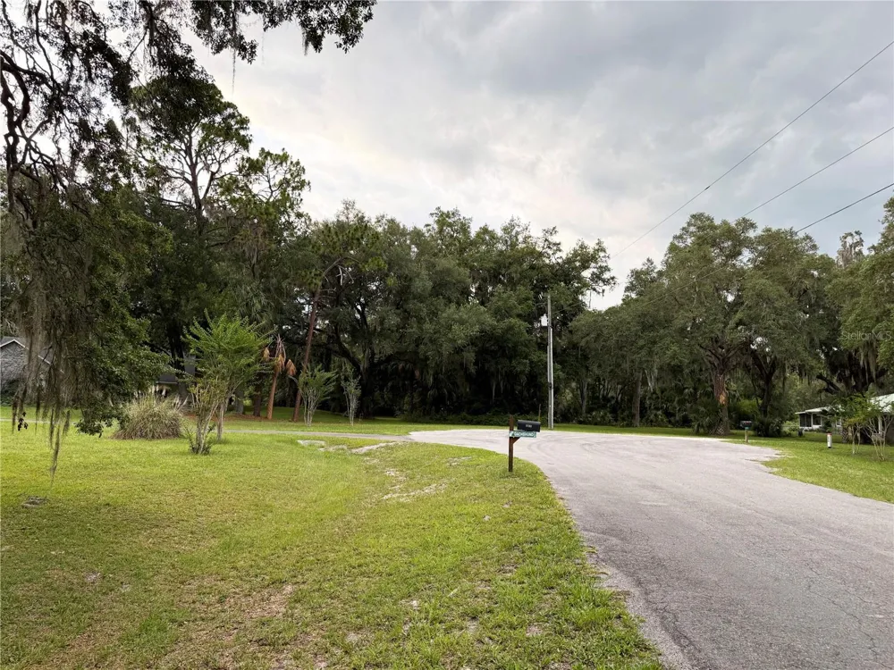 000 NW 68 TERRACE Chiefland, FL 32626