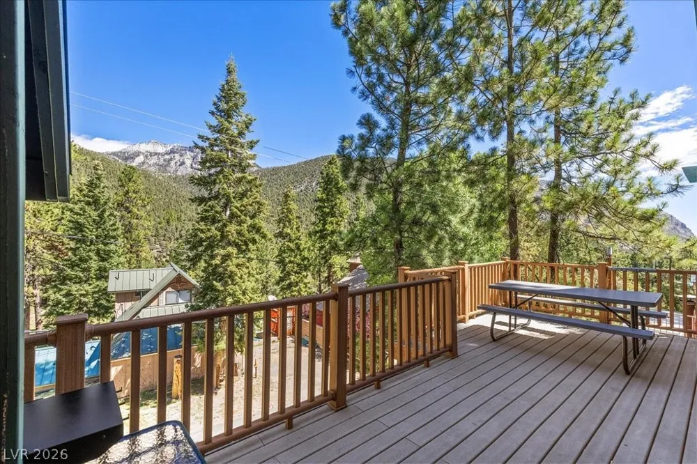 370 Alpine Way Mount Charleston, NV 89124