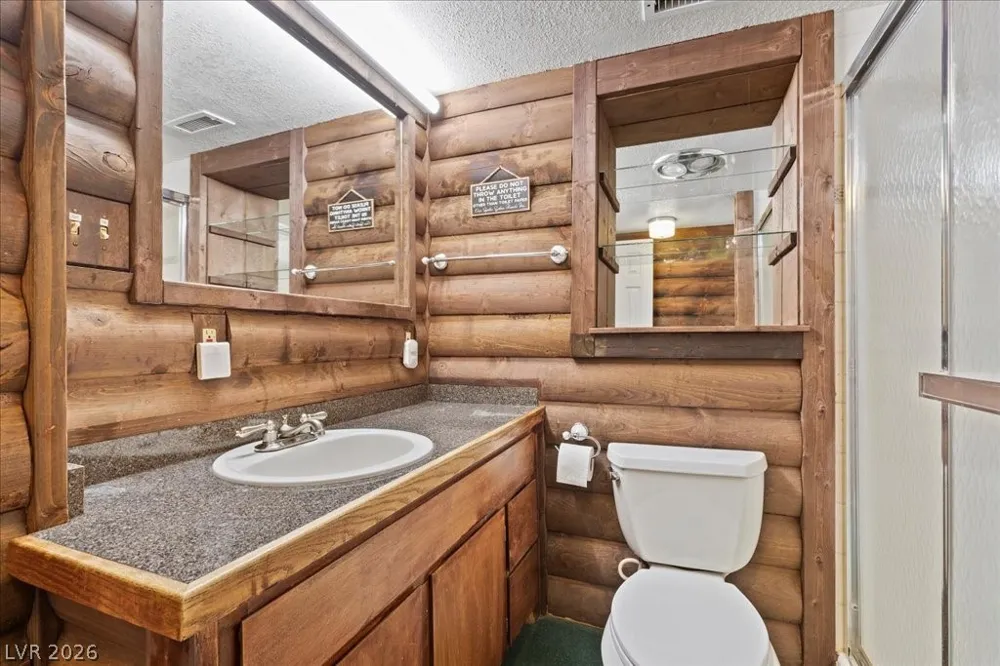 370 Alpine Way Mount Charleston, NV 89124