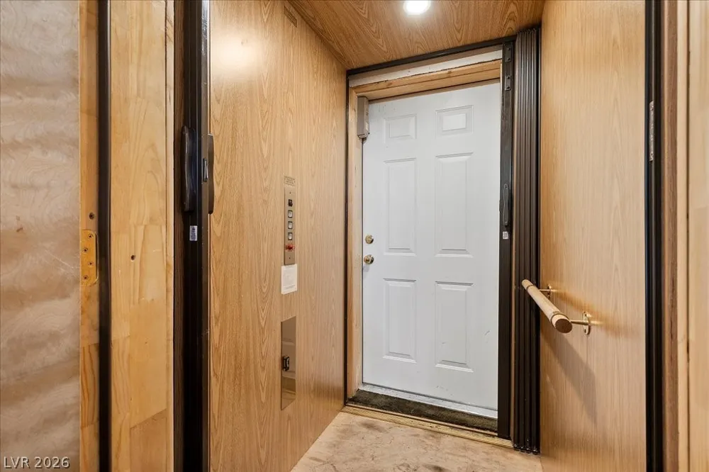 370 Alpine Way Mount Charleston, NV 89124