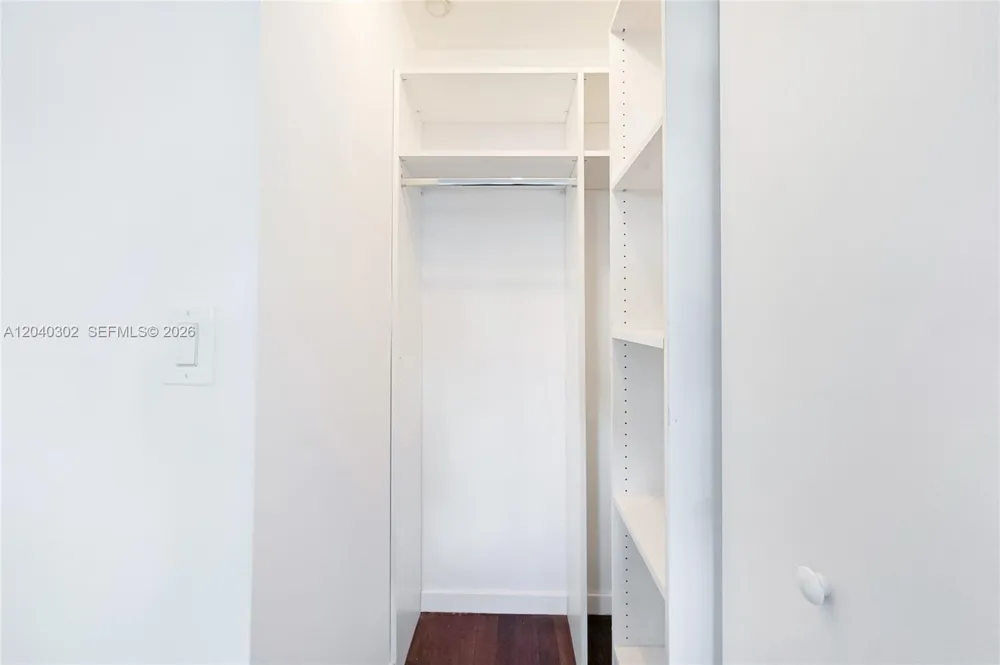 300 S Pointe Dr #405 Miami Beach, FL 33139