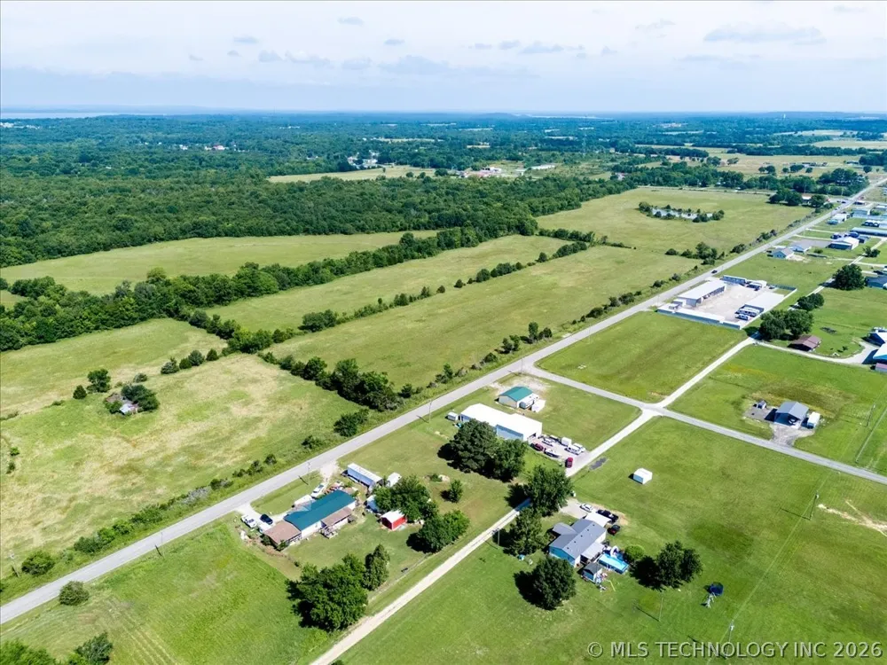 114445 S 4201 Checotah, OK 74426