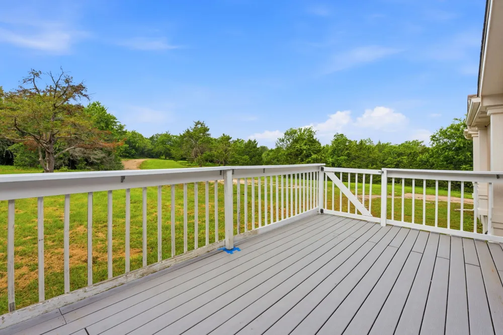 285 Hilltop Drive Dale, TX 78616
