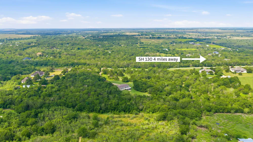 285 Hilltop Drive Dale, TX 78616