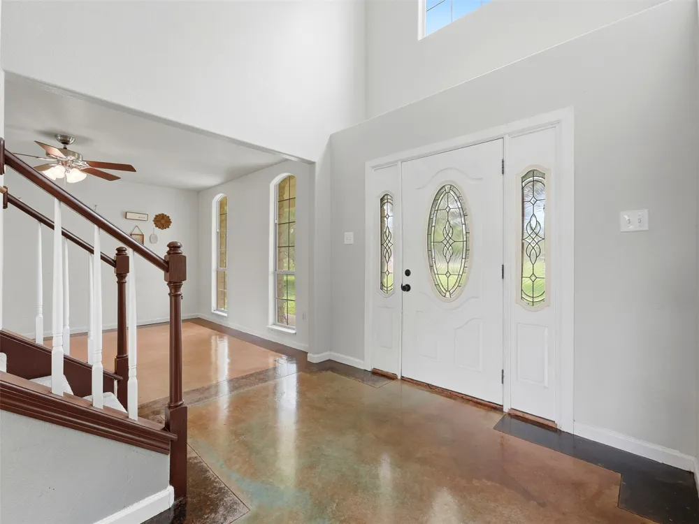 1208 Odaniel School Road Seguin, TX 78155