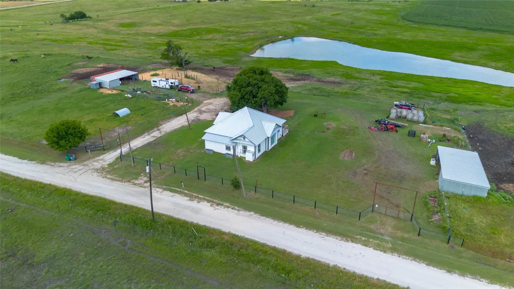 536 Hcr 3244 Penelope, TX 76676