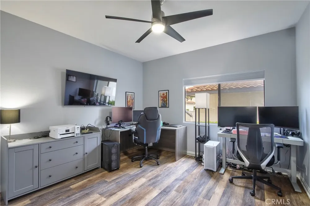 926 Lupine Hills Drive #15 Vista, CA 92081