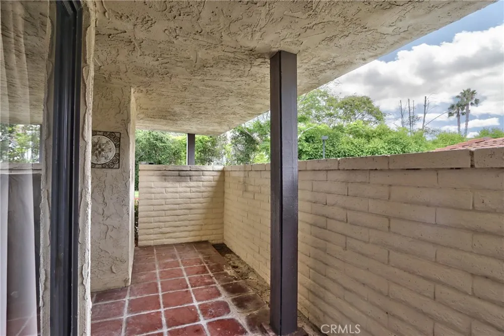 926 Lupine Hills Drive #15 Vista, CA 92081