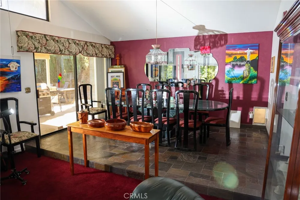 1815 Hilltop Colton, CA 92324