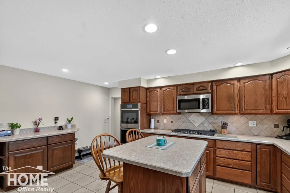 3553 State Road New Haven Township, MI 48867