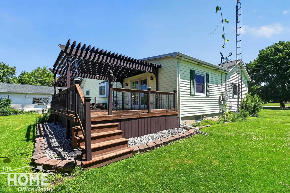 3553 State Road New Haven Township, MI 48867