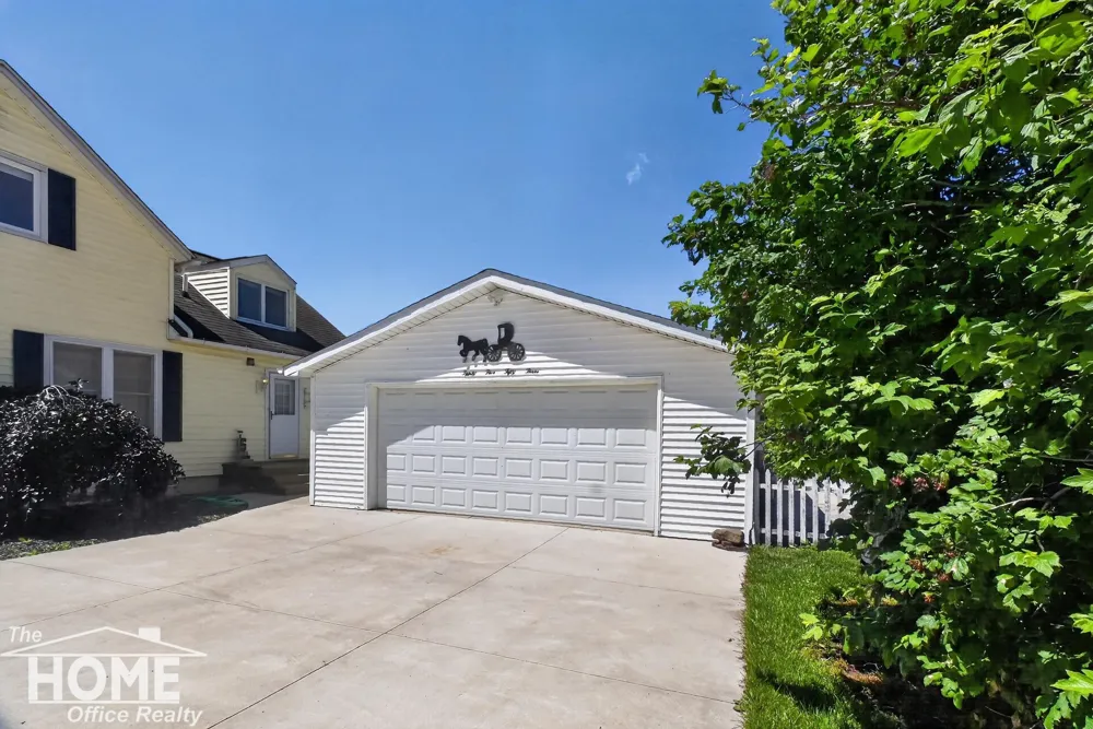 3553 State Road New Haven Township, MI 48867