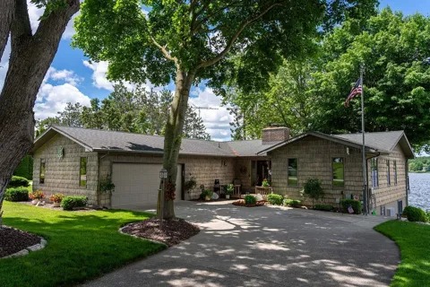 1056 Clubhouse Drive