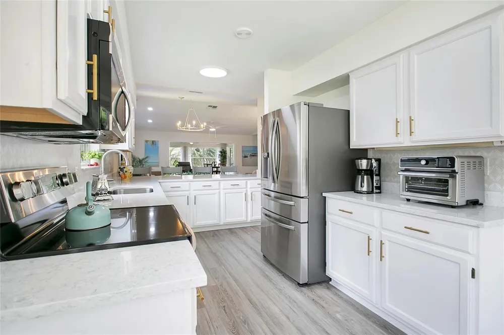 32222 SUMMERTREE CIRCLE Leesburg, FL 34748