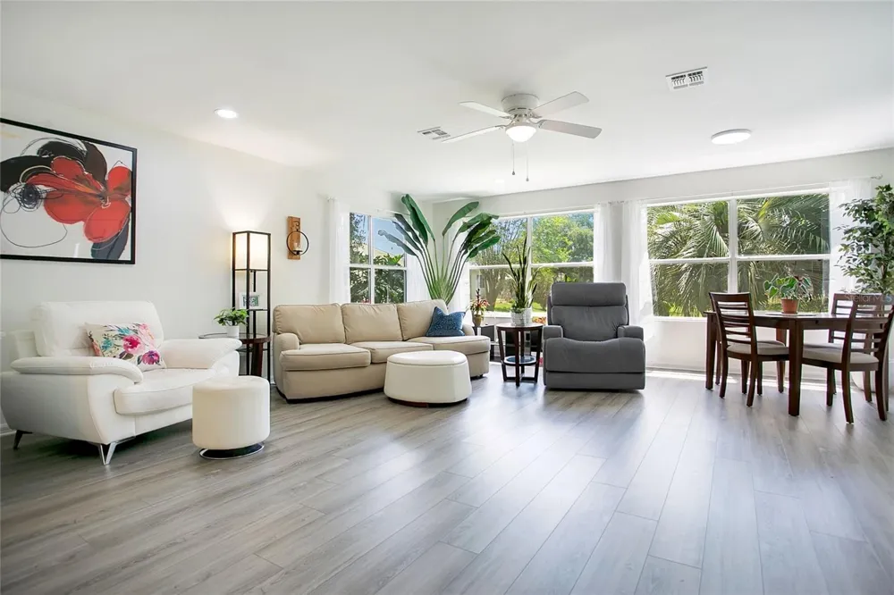 32222 SUMMERTREE CIRCLE Leesburg, FL 34748