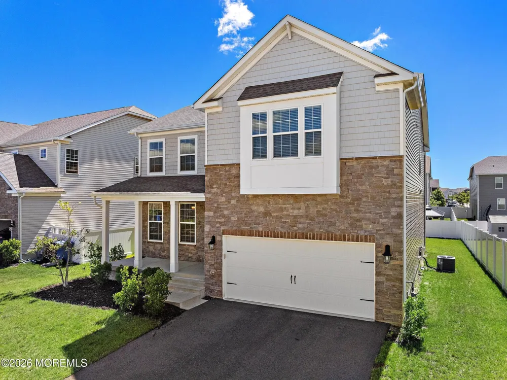 22 Corliss Way Manahawkin, NJ 08050