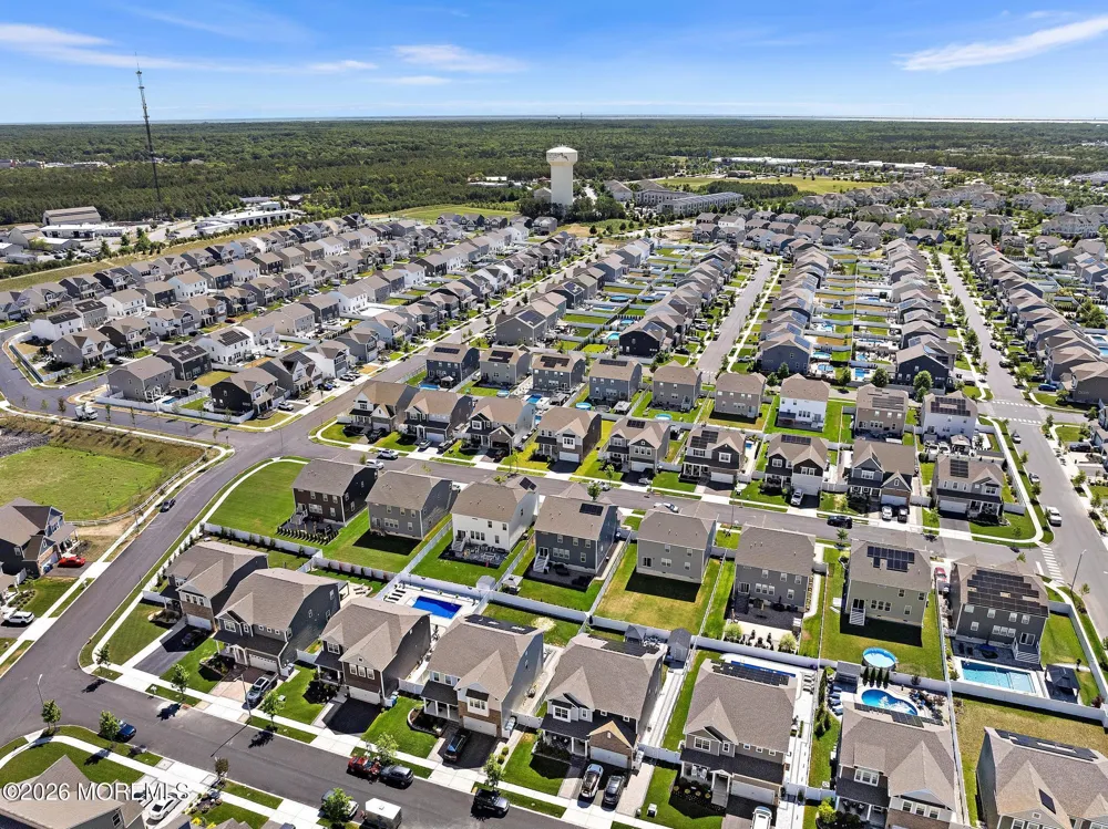 22 Corliss Way Manahawkin, NJ 08050