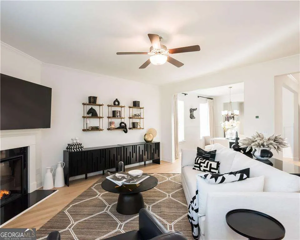 3936 Lockaby WAY Lawrenceville, GA 30044