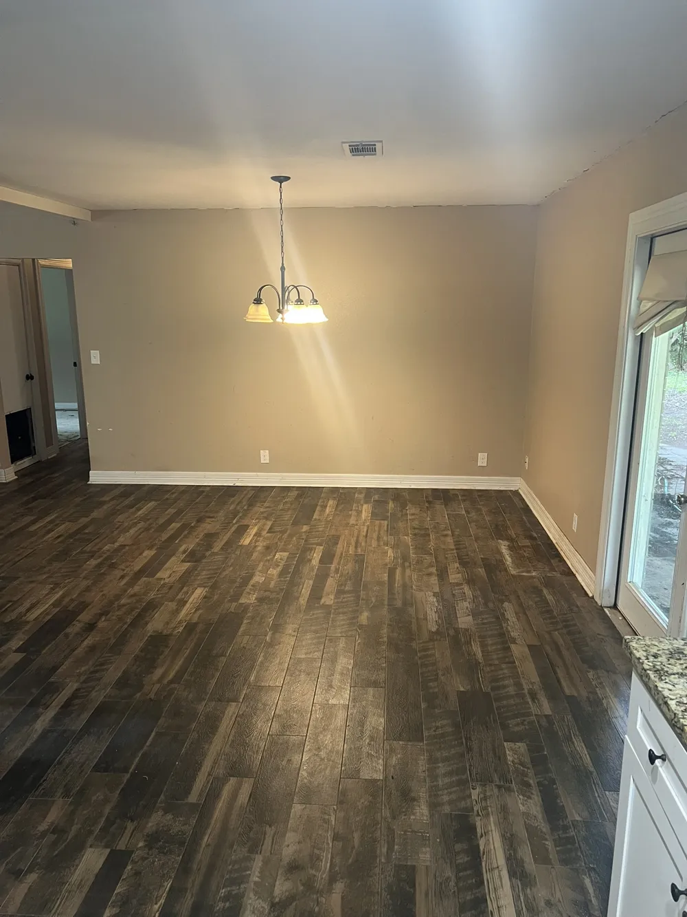 204 Rockdale Street Lexington, TX 78947