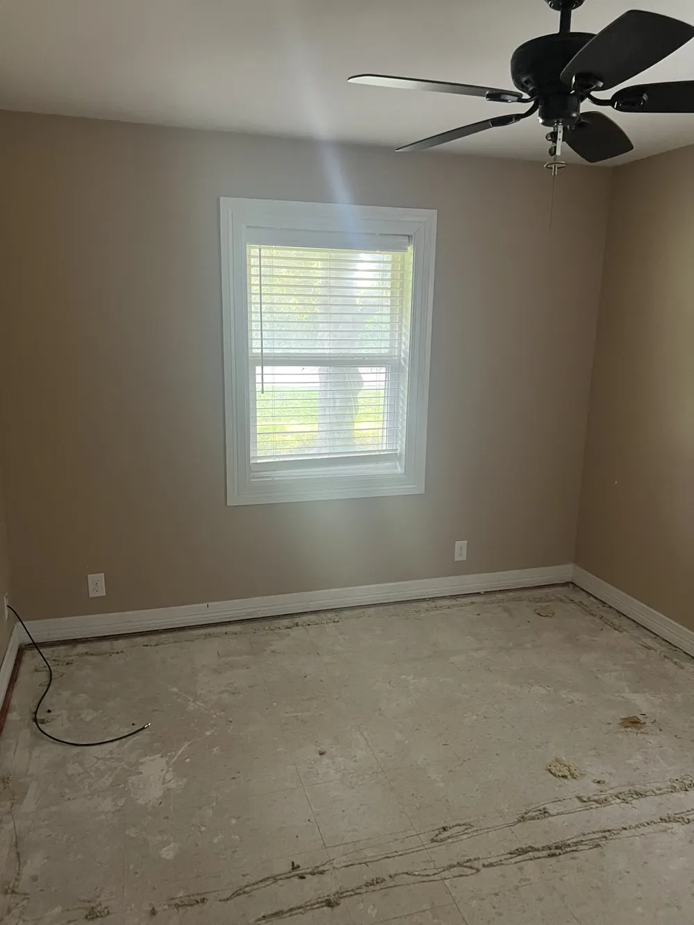 204 Rockdale Street Lexington, TX 78947