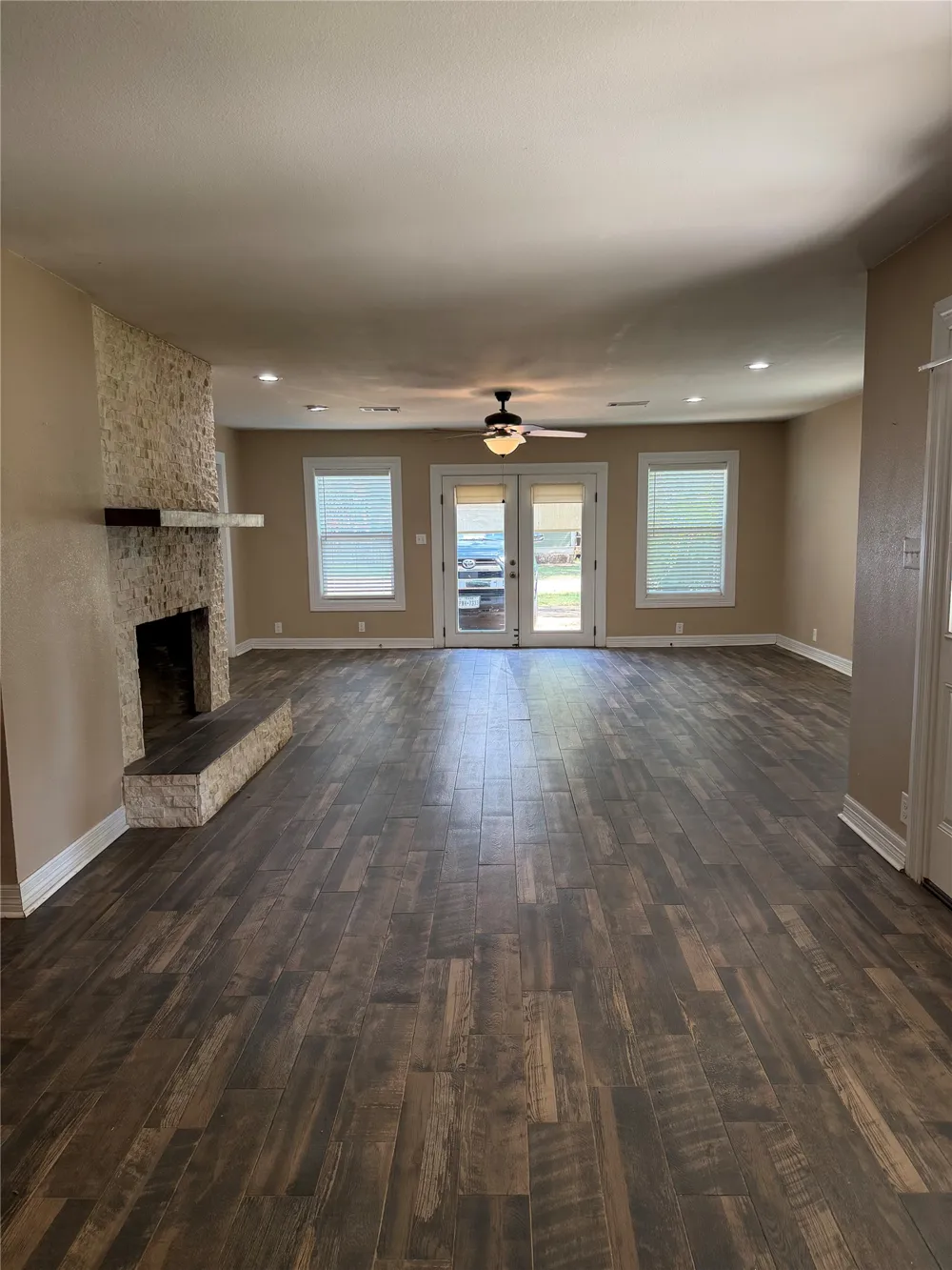 204 Rockdale Street Lexington, TX 78947