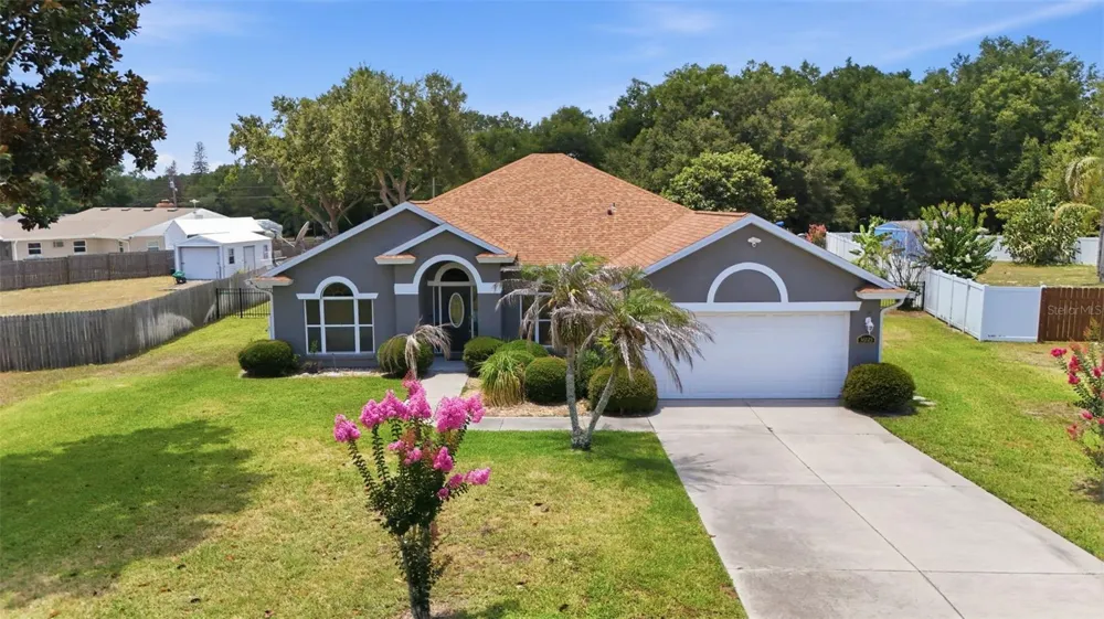 36723 SUNDANCE DRIVE Grand Island, FL 32735